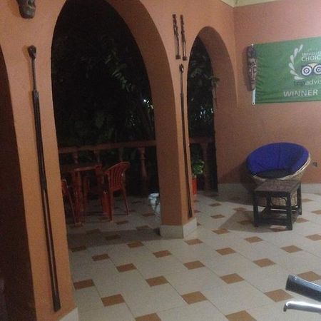 J Residence Motel Entebbe Bagian luar foto